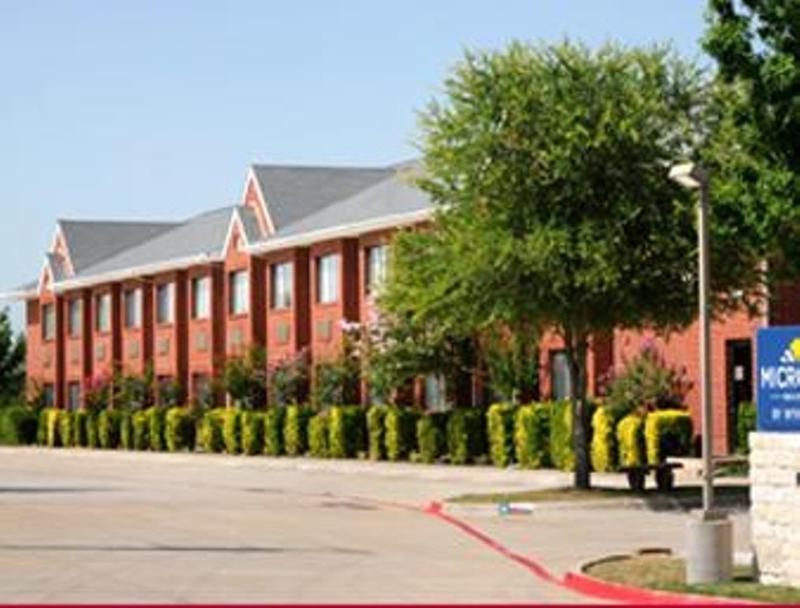 Travelodge By Wyndham Arlington/Dallas Area Eksteriør billede